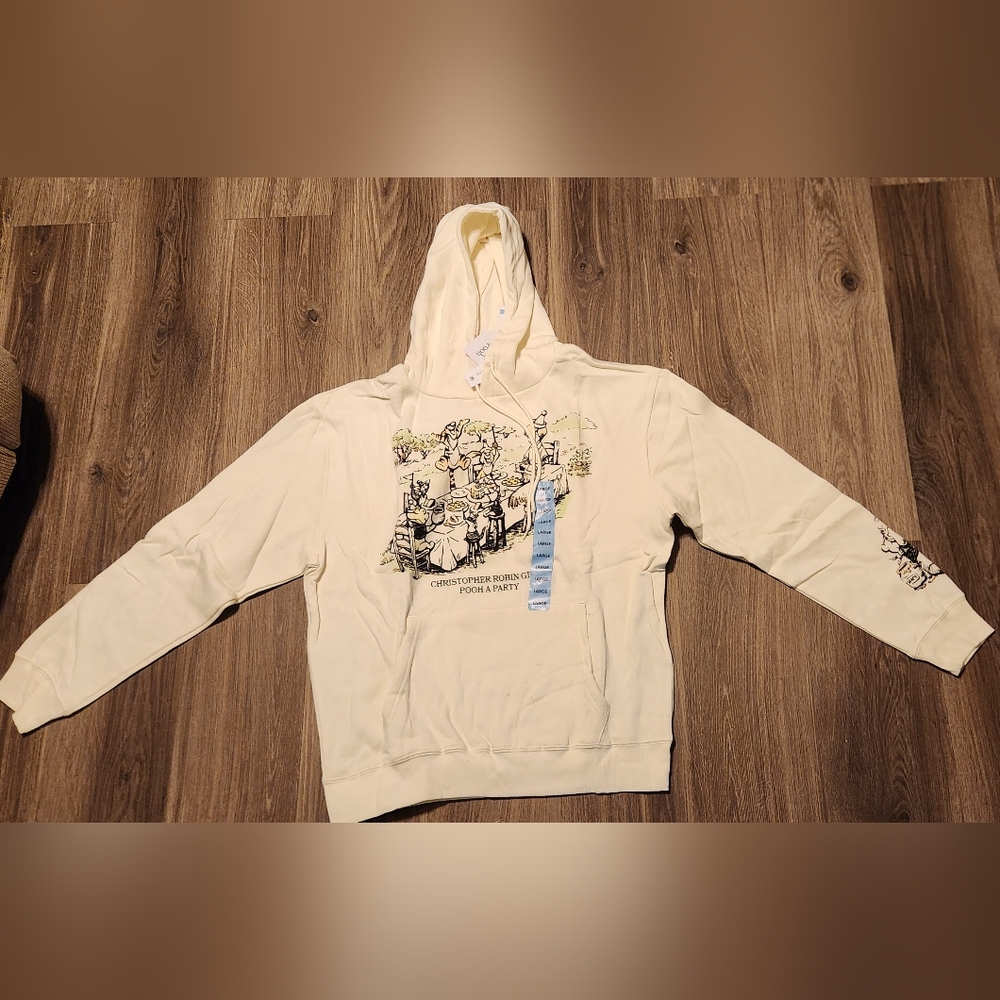 NWT Disney Winnie the Pooh Hooded Sweatshirt Size L